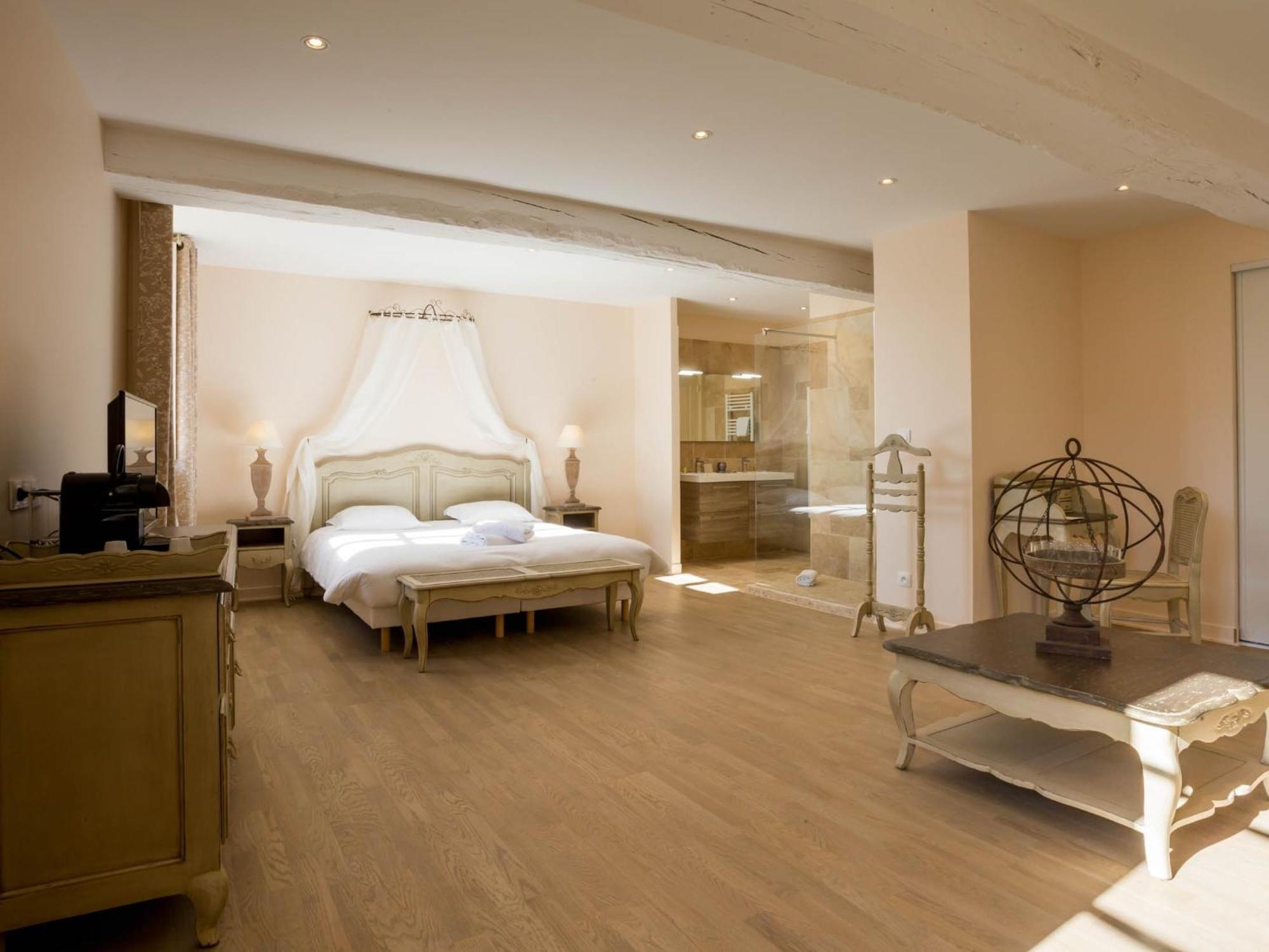 Le Cara - 4 Appartements Calmes Et Chics Au Coeur De Beaune Beaune  Rom bilde