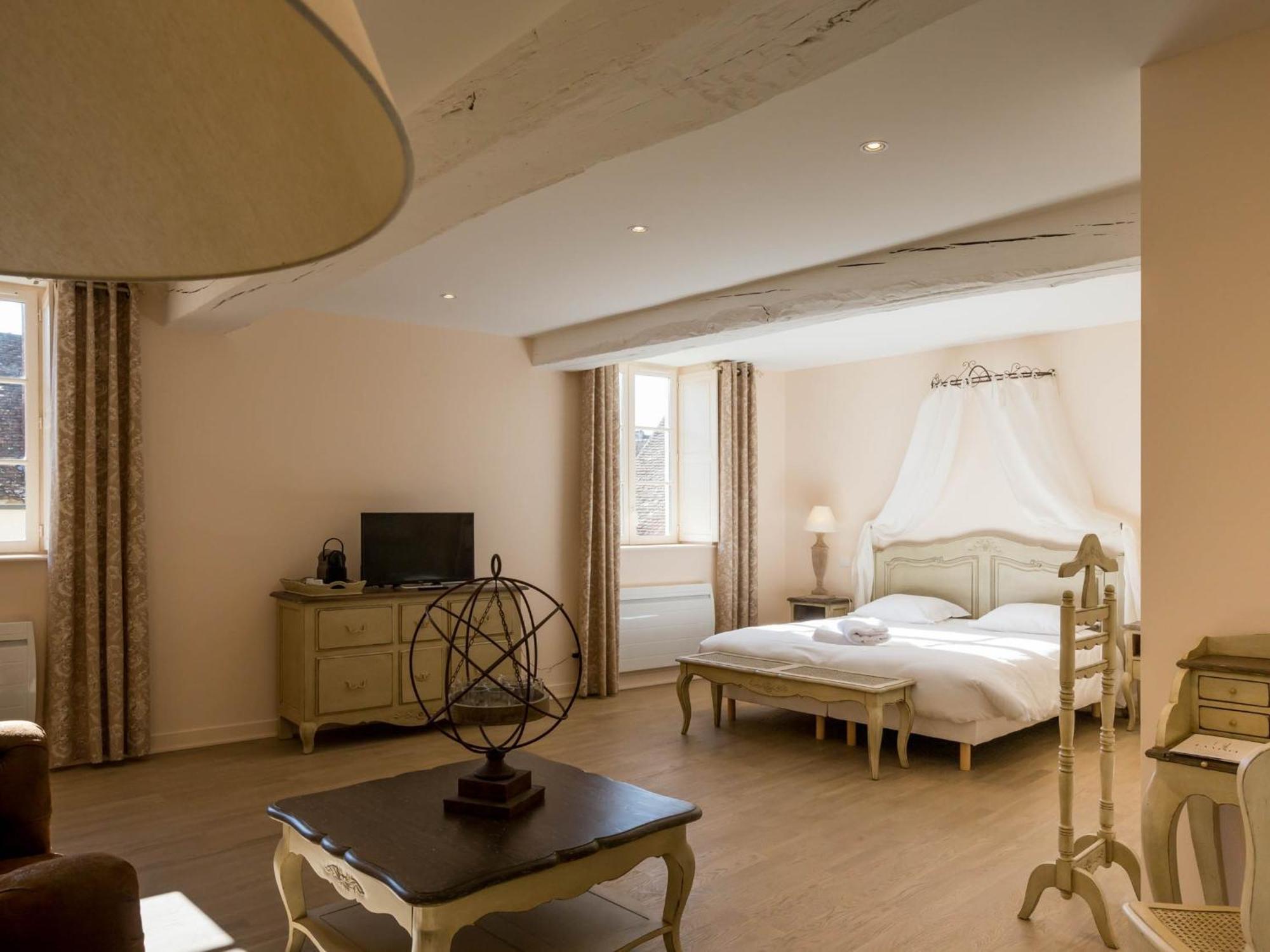 Le Cara - 4 Appartements Calmes Et Chics Au Coeur De Beaune Beaune  Rom bilde
