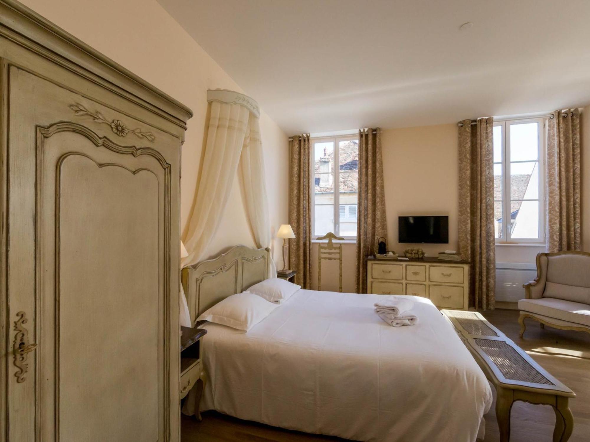 Le Cara - 4 Appartements Calmes Et Chics Au Coeur De Beaune Beaune  Rom bilde