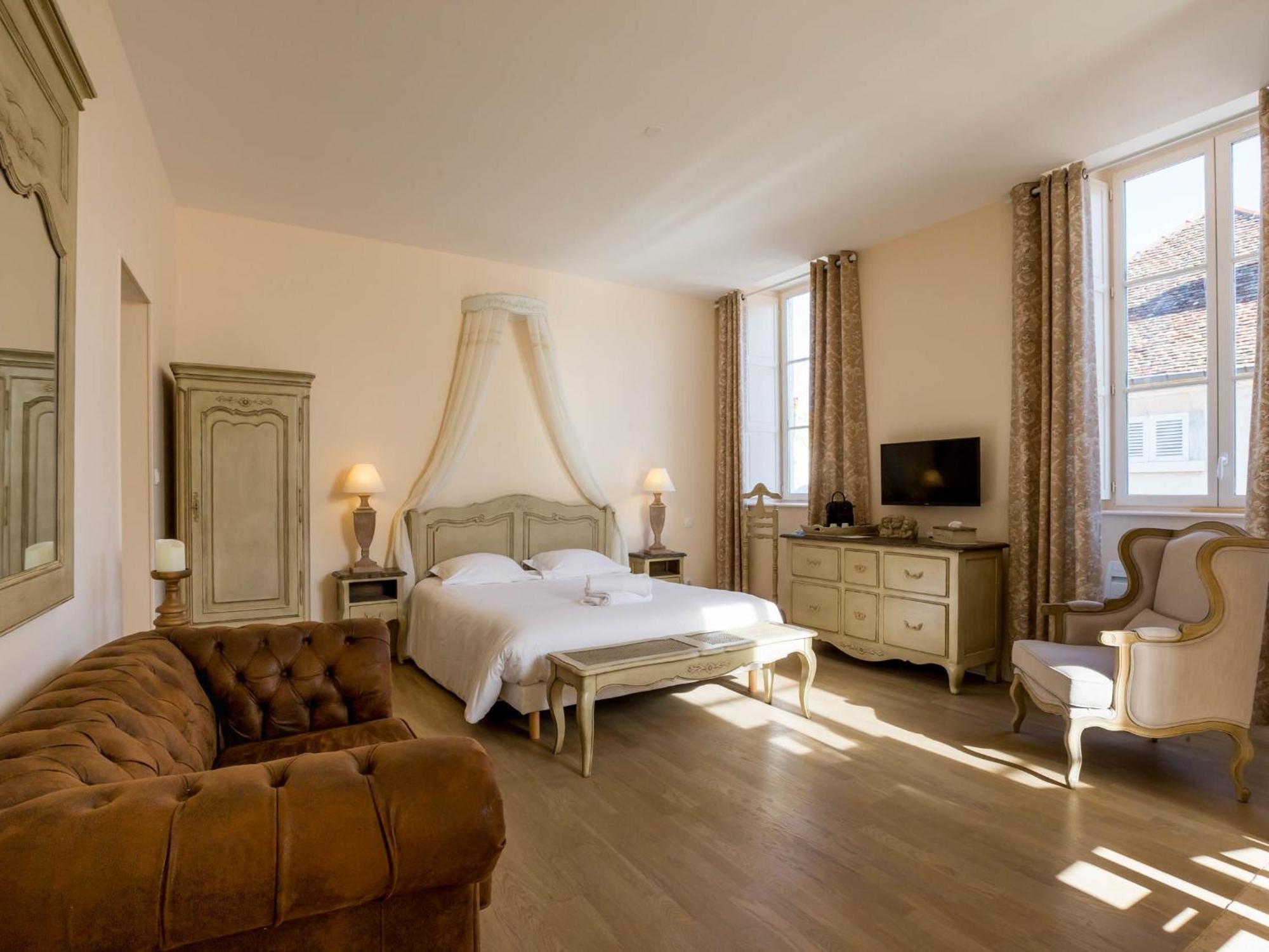 Le Cara - 4 Appartements Calmes Et Chics Au Coeur De Beaune Beaune  Rom bilde